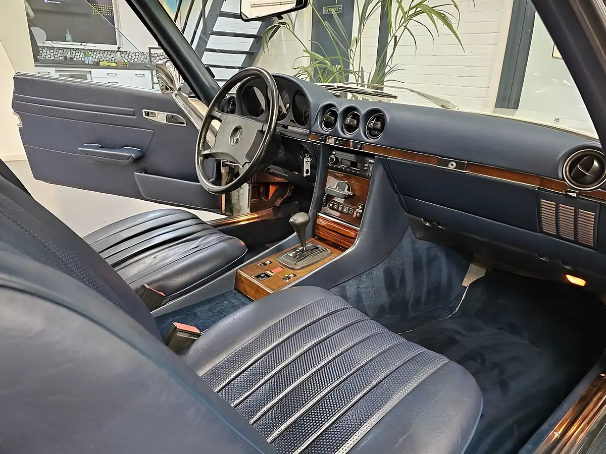 Used 1983 Mercedes-Benz 380 Sl Convertible White - Interior and Exterior details 19