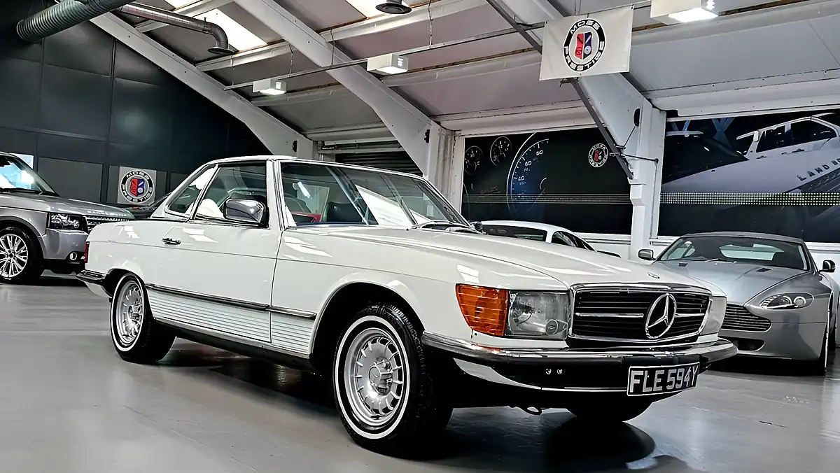 Used 1983 Mercedes-Benz 380 Sl Convertible White - Interior and Exterior details 8