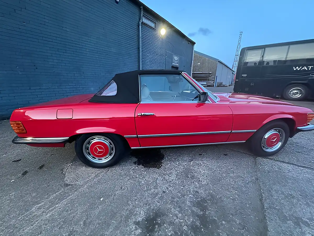 Used 1983 Mercedes-Benz Sl Class Red - Interior and Exterior details 4