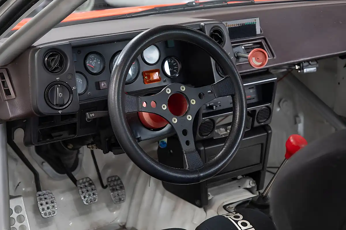 Used 1983 Toyota Corolla AE86 Group a Touring Car White - Interior and Exterior details 14