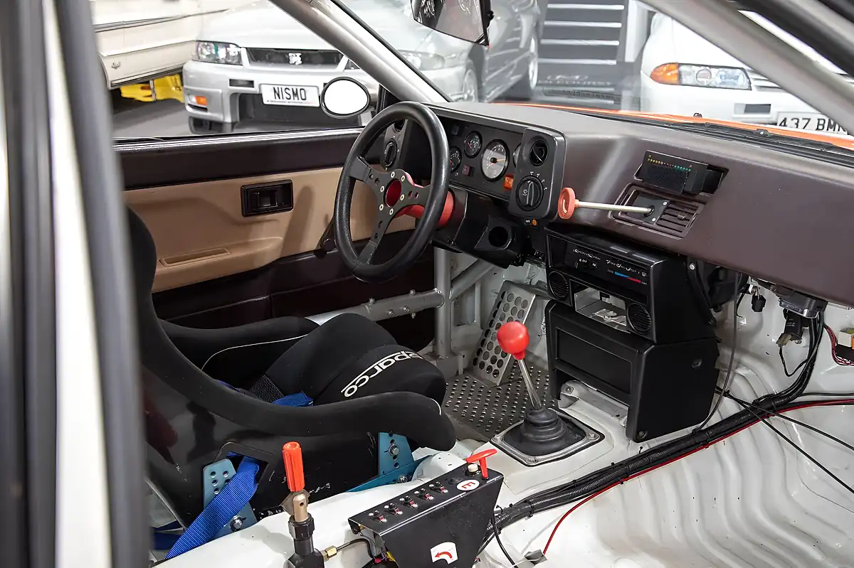 Used 1983 Toyota Corolla AE86 Group a Touring Car White - Interior and Exterior details 16