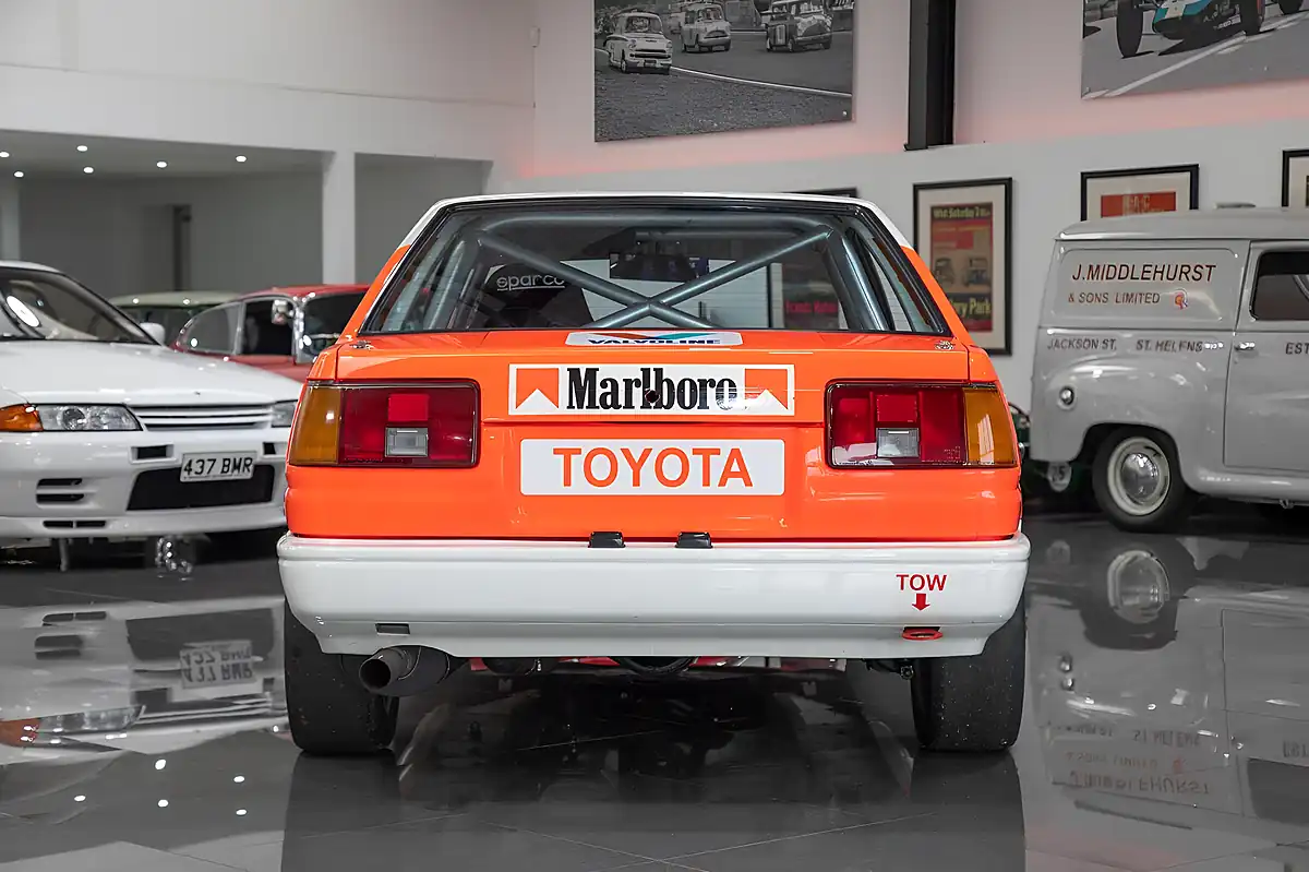 Used 1983 Toyota Corolla AE86 Group a Touring Car White - Interior and Exterior details 4