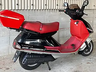 Used 1983 Yamaha Tracy CZ125 Black Red - Interior and Exterior details 7
