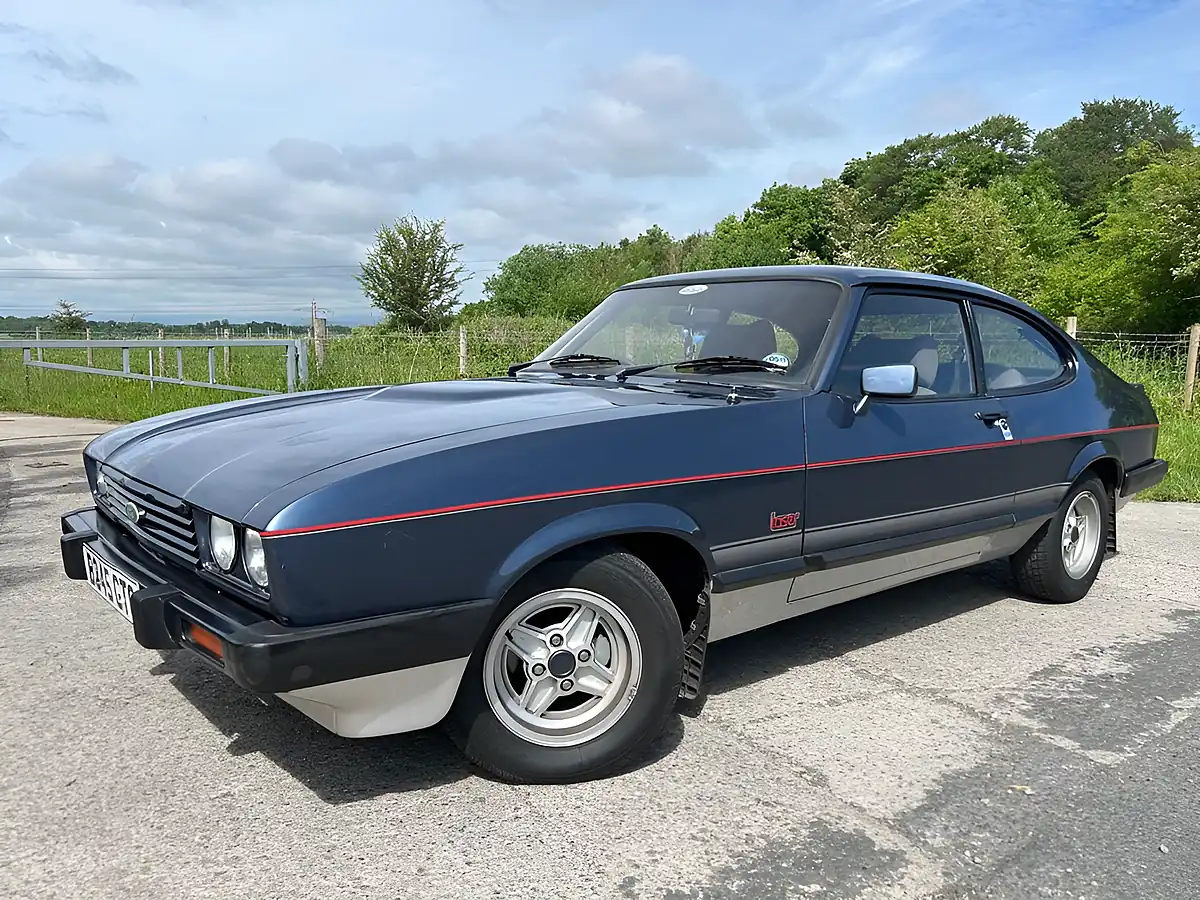 Used 1984 Ford Capri Blue - Interior and Exterior details 5