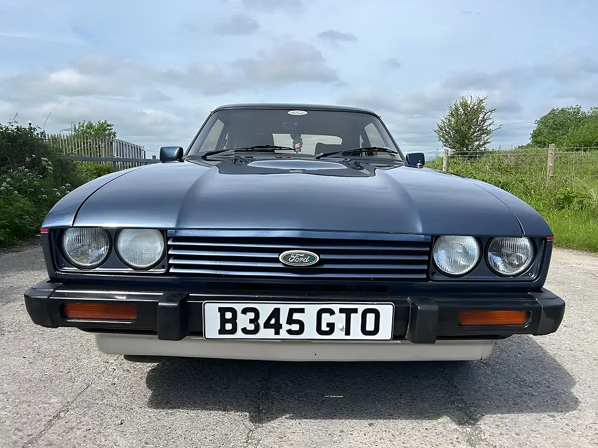 Used 1984 Ford Capri Blue - Interior and Exterior details 8