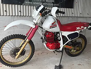 Used 1985 Honda XLR250R MD16 Red White - Interior and Exterior details 5