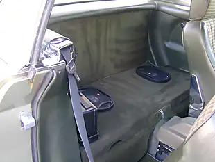 Used 1985 Mercedes-Benz Sl R107 Classic Thistle Green Metallic - Interior and Exterior details 17