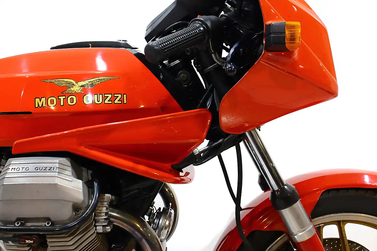 Used 1985 Moto Guzzi Le Mans Red - Interior and Exterior details 4