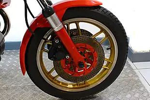 Used 1985 Moto Guzzi Le Mans Red - Interior and Exterior details 5