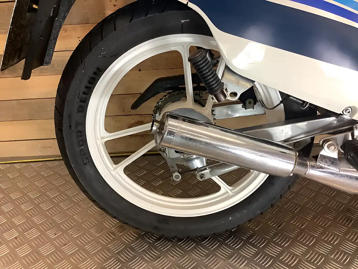 Used 1985 Suzuki Rg - Interior and Exterior details 18