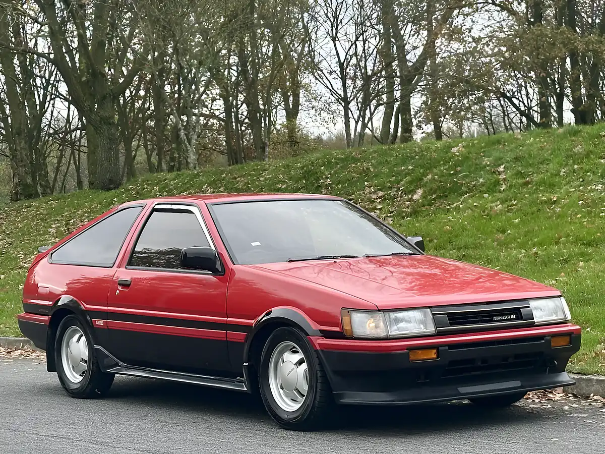 Used 1985 Toyota Corolla Levin GT Red - Front View