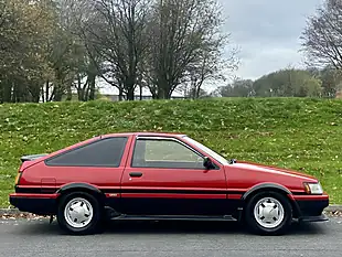 Used 1985 Toyota Corolla Levin GT Red - Interior and Exterior details 10