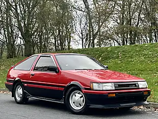 Used 1985 Toyota Corolla Levin GT Red - Interior and Exterior details 4