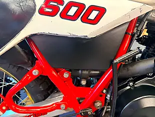 Used 1985 Yamaha XT600 Tenere 34L - Interior and Exterior details 3