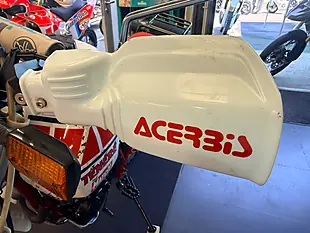 Used 1985 Yamaha XT600 Tenere 34L - Interior and Exterior details 6