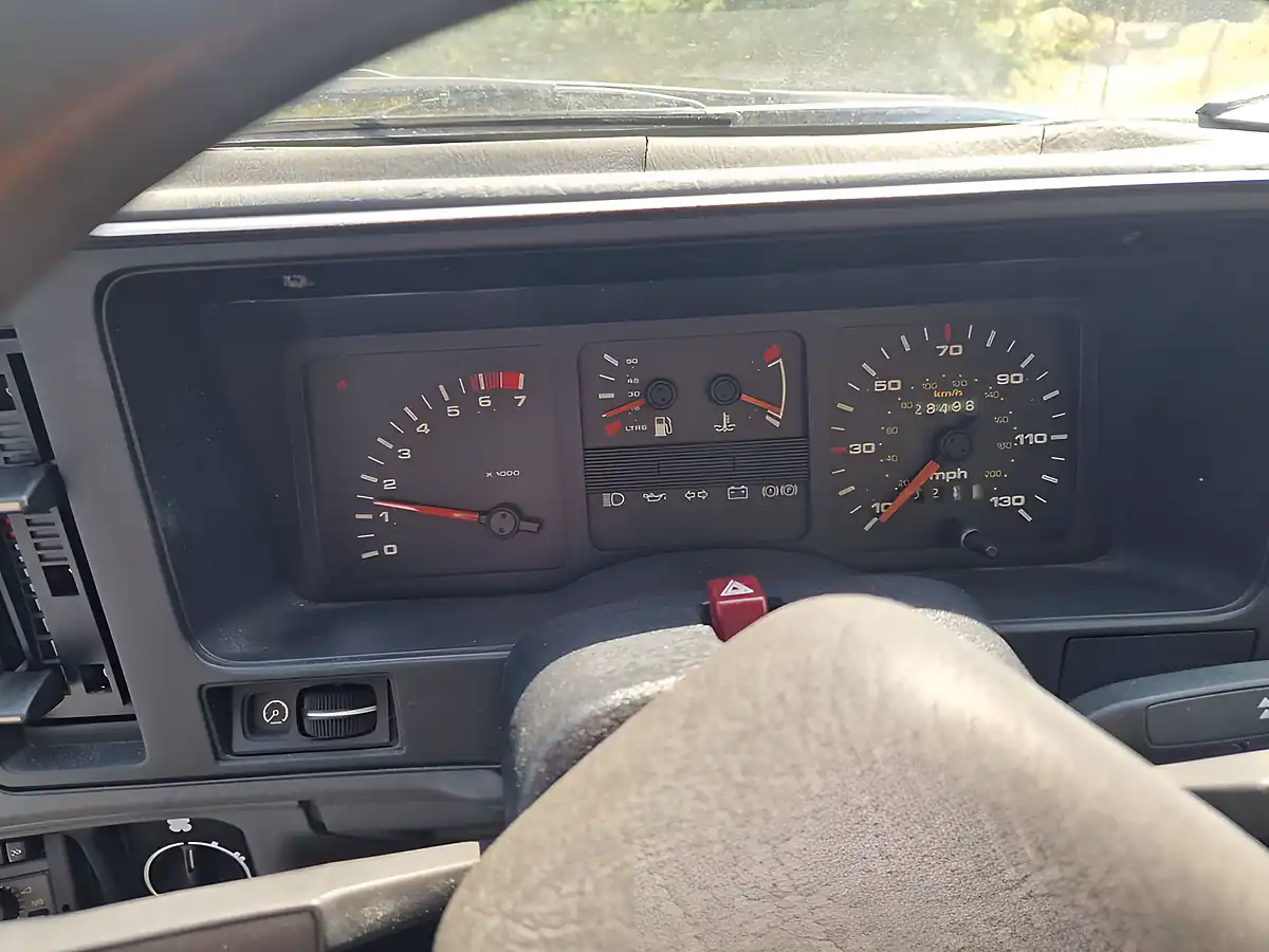 Used 1986 Ford Sierra Lx Blue - Interior and Exterior details 20
