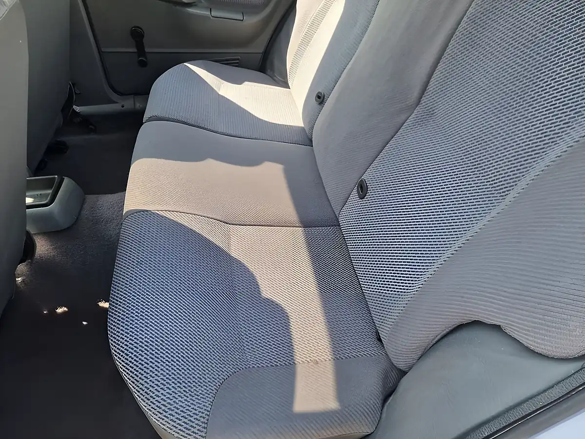 Used 1986 Ford Sierra Lx Blue - Interior and Exterior details 8