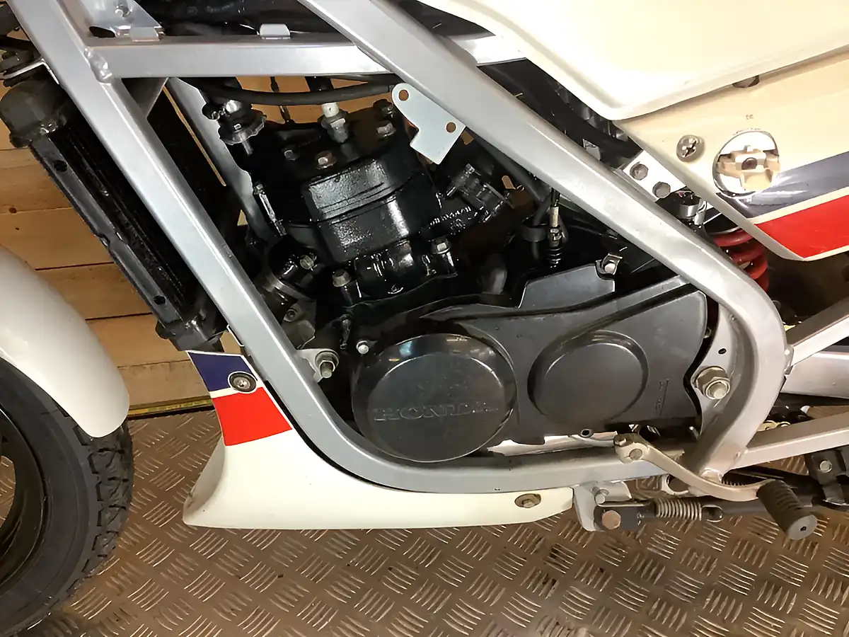 Used 1986 Honda Ns - Interior and Exterior details 16