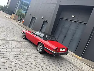 Used 1986 Jaguar Xjs Red - Interior and Exterior details 14
