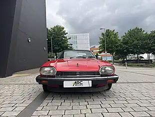 Used 1986 Jaguar Xjs Red - Interior and Exterior details 2
