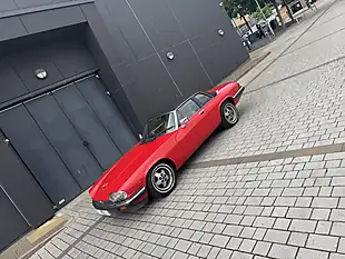 Used 1986 Jaguar Xjs Red - Interior and Exterior details 6