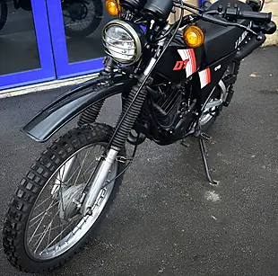 Used 1986 Yamaha Dt175 Black - Interior and Exterior details 10