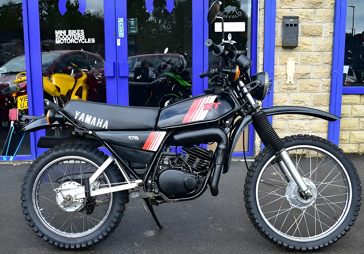 Used 1986 Yamaha Dt175 Black - Interior and Exterior details 5