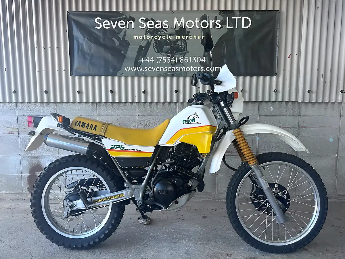 Used 1986 Yamaha Serow 225 White Yellow - Interior and Exterior details 7