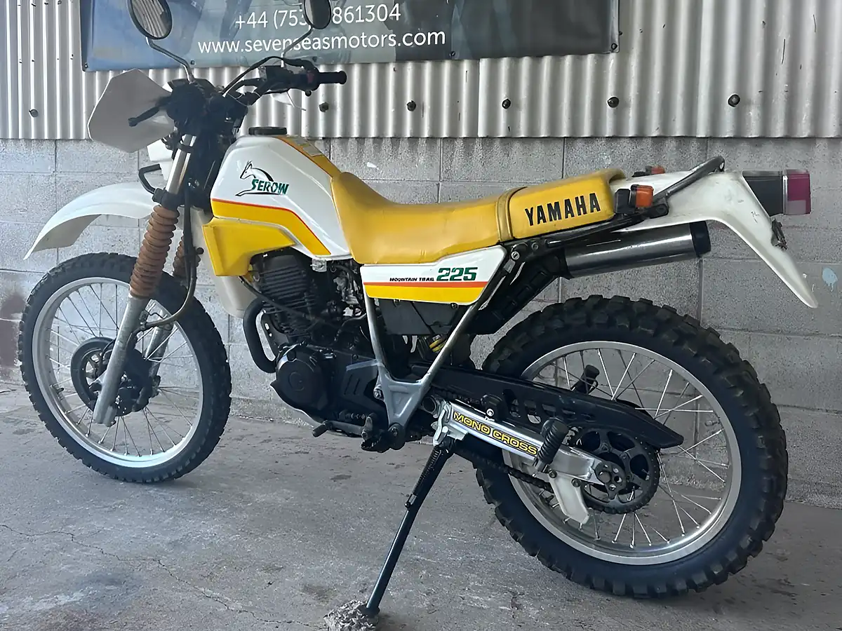 Used 1986 Yamaha Serow 225 White Yellow - Interior and Exterior details 9