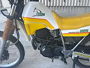 Used 1986 Yamaha Serow White Yellow - Interior and Exterior details 18
