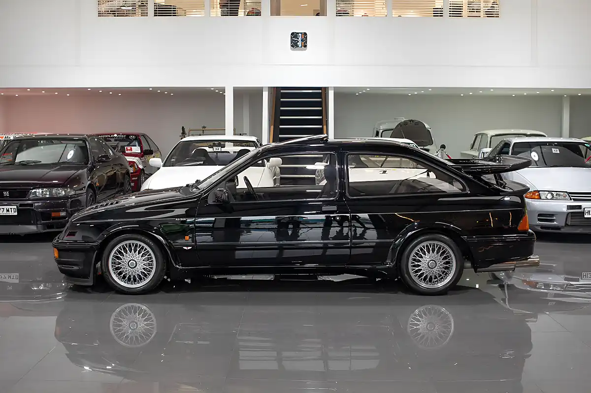Used 1987 Ford Sierra RS500 Black - Interior and Exterior details 3
