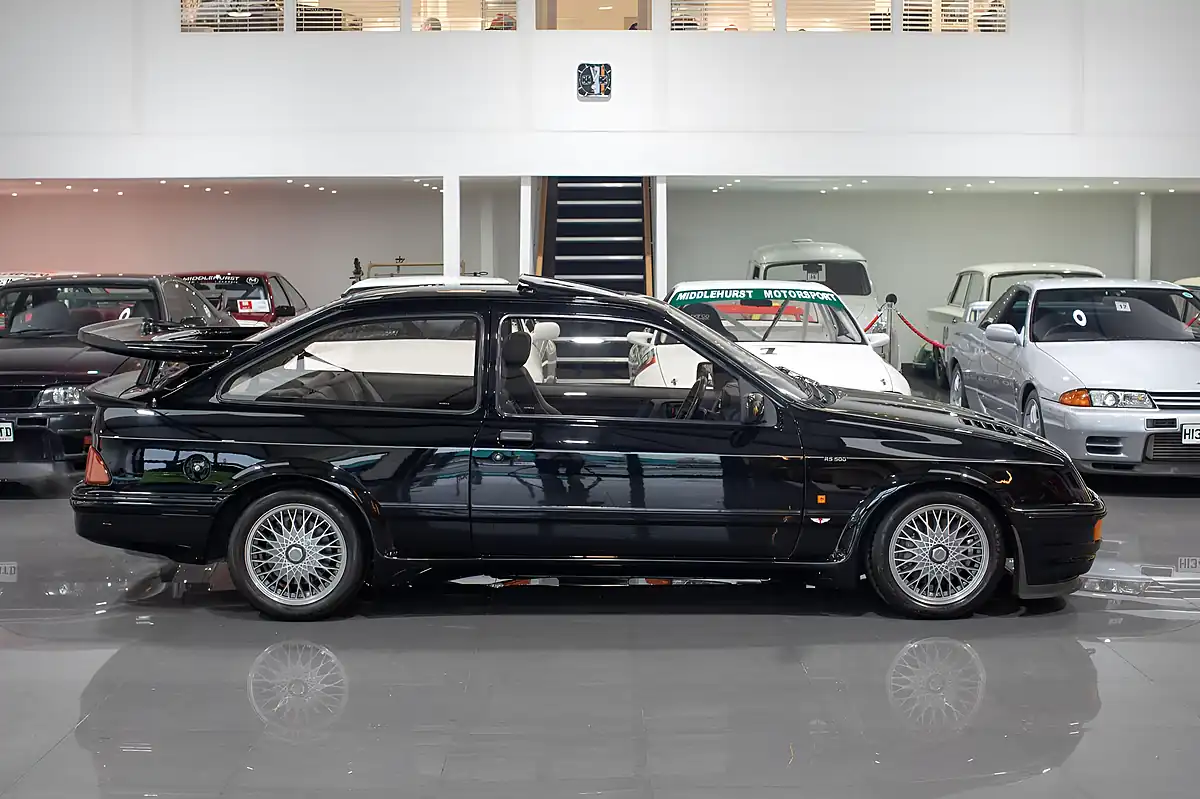 Used 1987 Ford Sierra RS500 Black - Interior and Exterior details 5