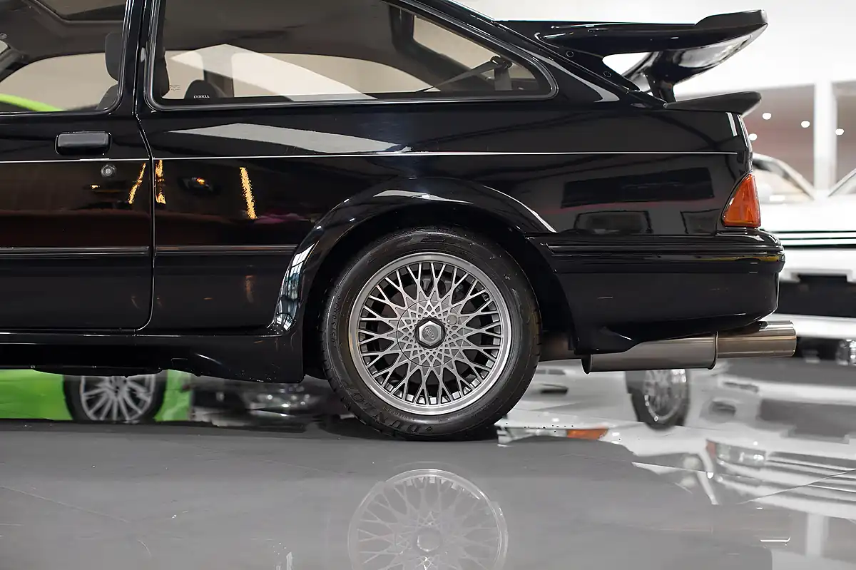 Used 1987 Ford Sierra RS500 Black - Interior and Exterior details 9