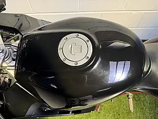 Used 1987 Honda cbr400r Hurricane Black - Interior and Exterior details 17