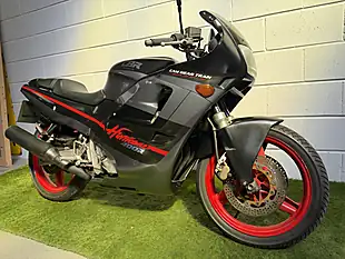 Used 1987 Honda cbr400r Hurricane Black - Interior and Exterior details 3