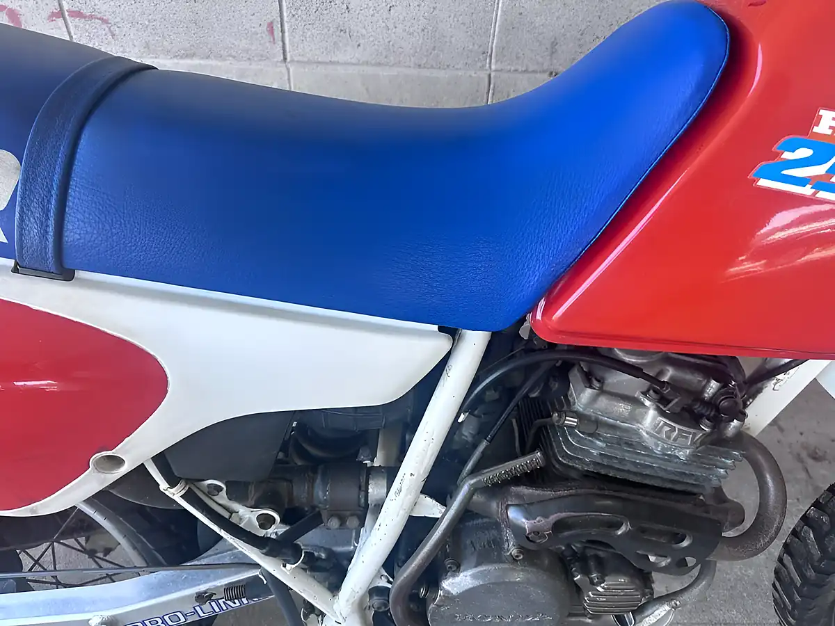 Used 1987 Honda XL250R Tricolor - Interior and Exterior details 18
