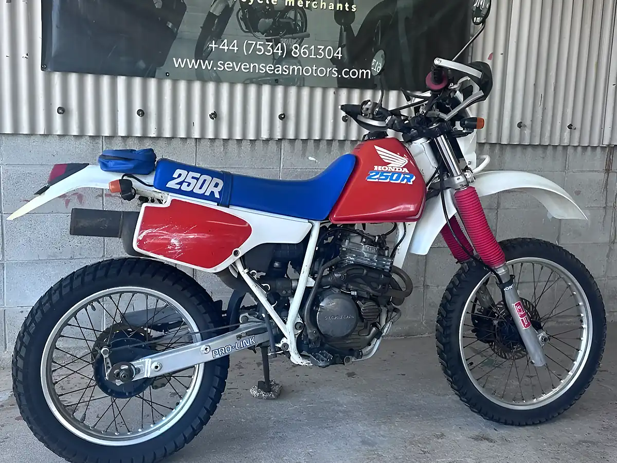 Used 1987 Honda XL250R Tricolor - Interior and Exterior details 3