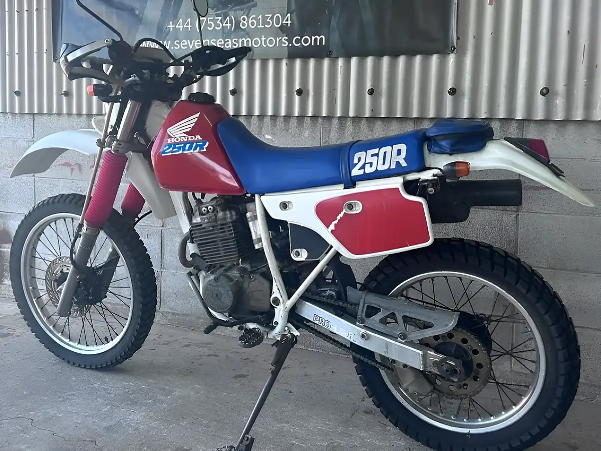 Used 1987 Honda XL250R Tricolor - Interior and Exterior details 5