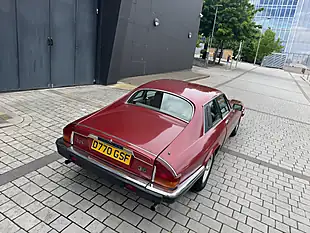 Used 1987 Jaguar Xjs Red - Interior and Exterior details 10