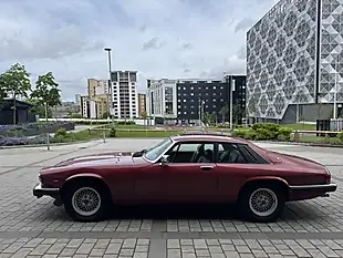 Used 1987 Jaguar Xjs Red - Interior and Exterior details 12