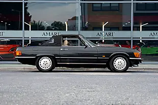 Used 1987 Mercedes-Benz 500 Sl R107 Blue Black Metallic - Interior and Exterior details 3