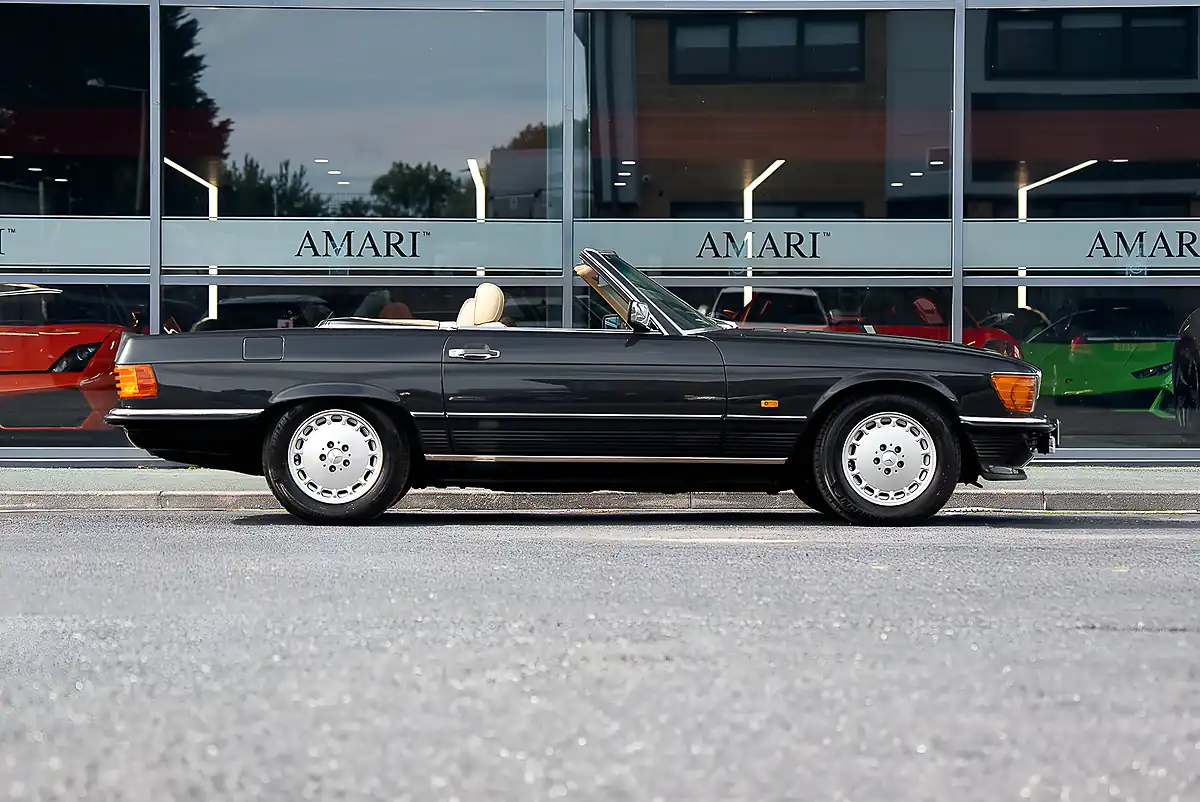 Used 1987 Mercedes-Benz 500 Sl R107 Blue Black Metallic - Interior and Exterior details 5