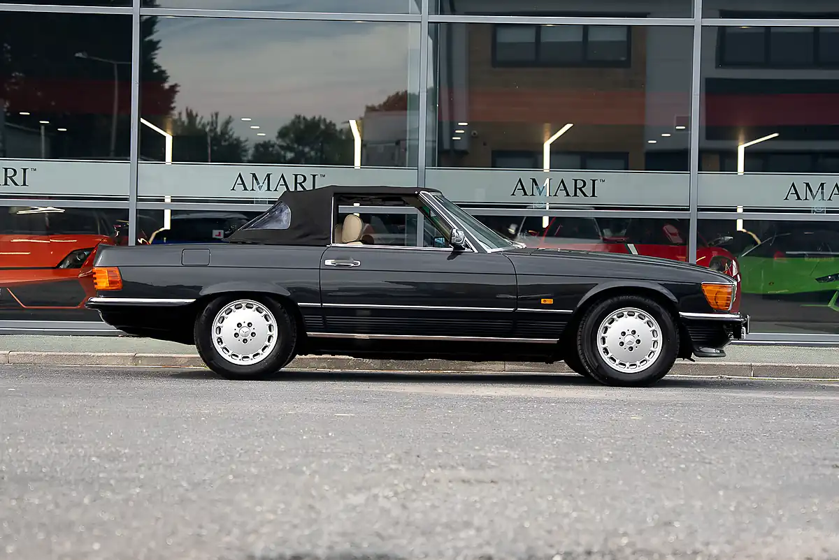 Used 1987 Mercedes-Benz Sl Blue Black Metallic - Interior and Exterior details 3