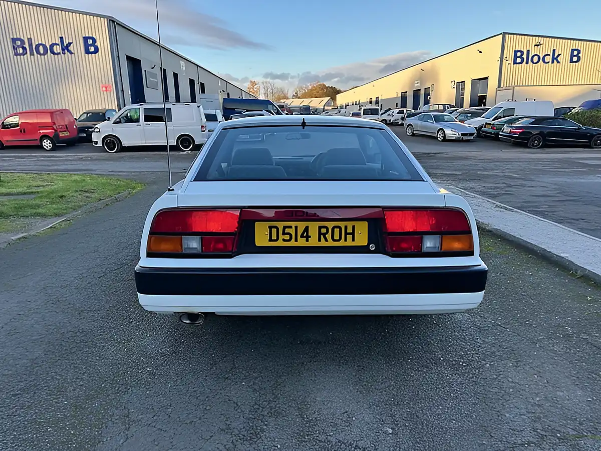 Used 1987 Nissan 300ZX Targa White - Interior and Exterior details 7