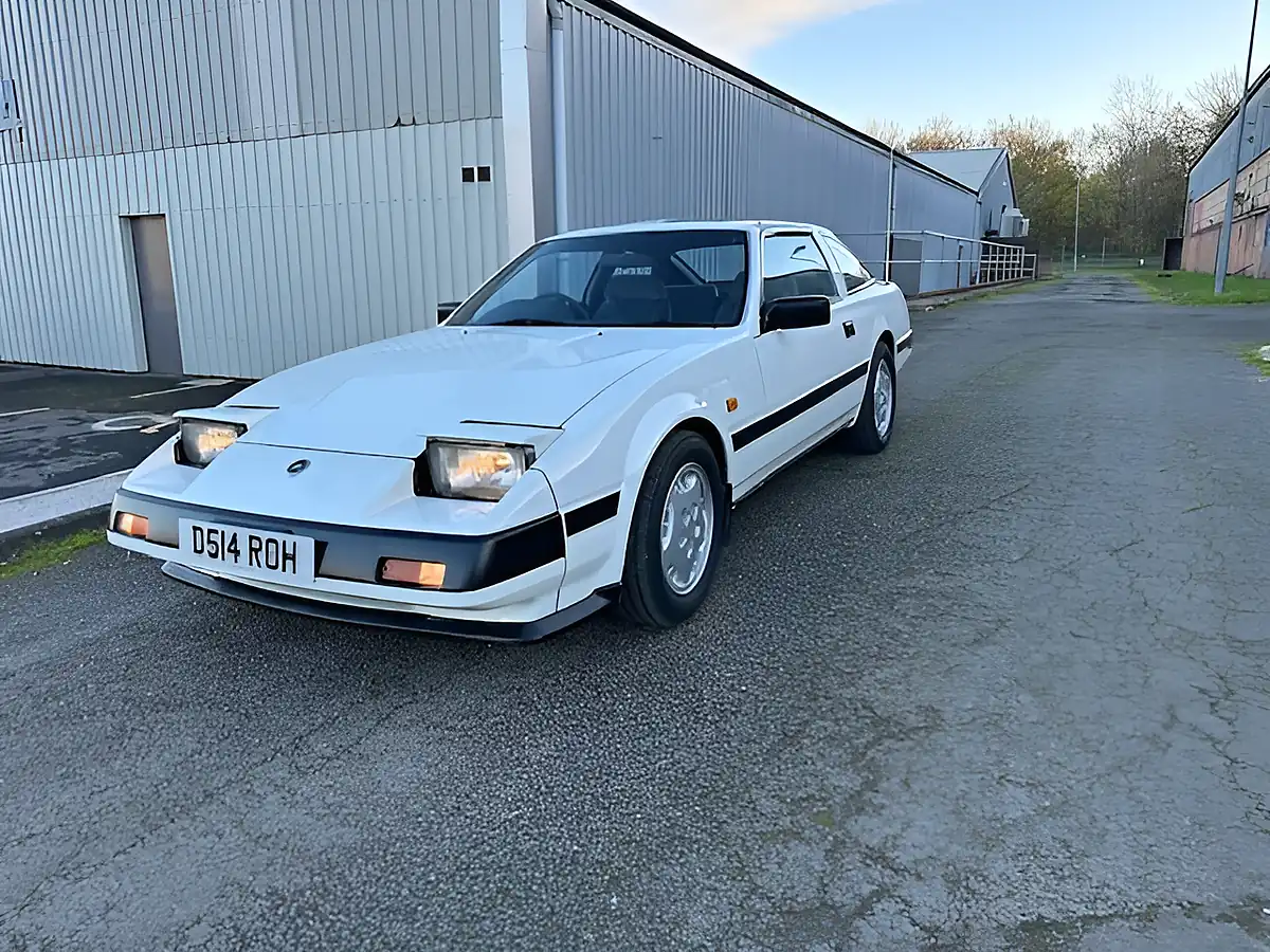 Used 1987 Nissan 300ZX Targa White - Interior and Exterior details 8