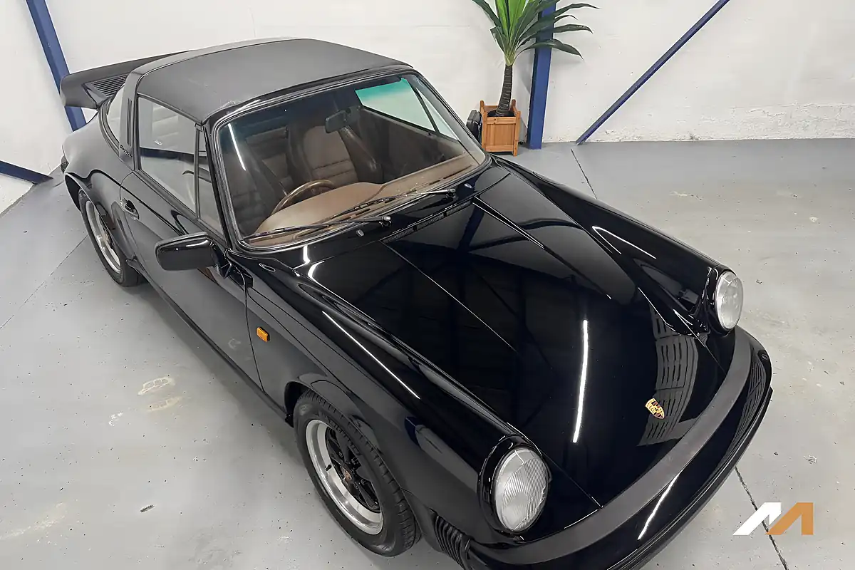 Used 1987 Porsche 911 Carrera Targa Black - Interior and Exterior details 20