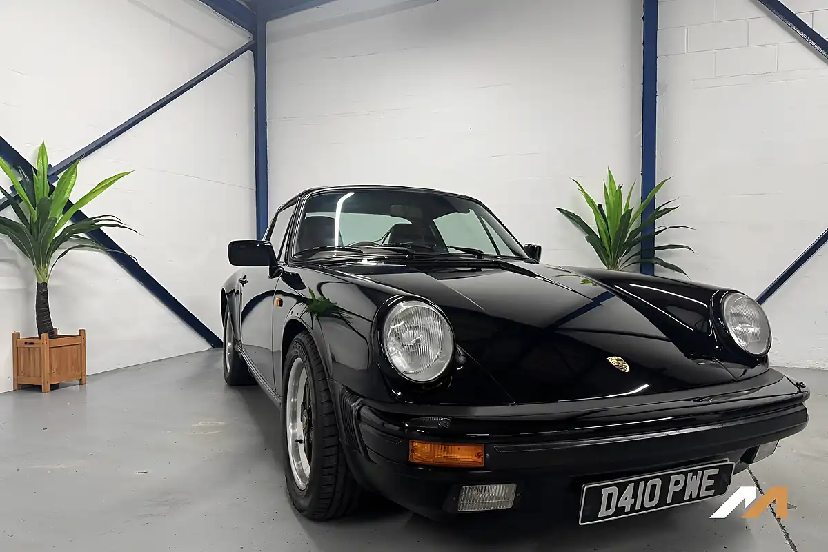 Used 1987 Porsche 911 Carrera Targa Black - Interior and Exterior details 5