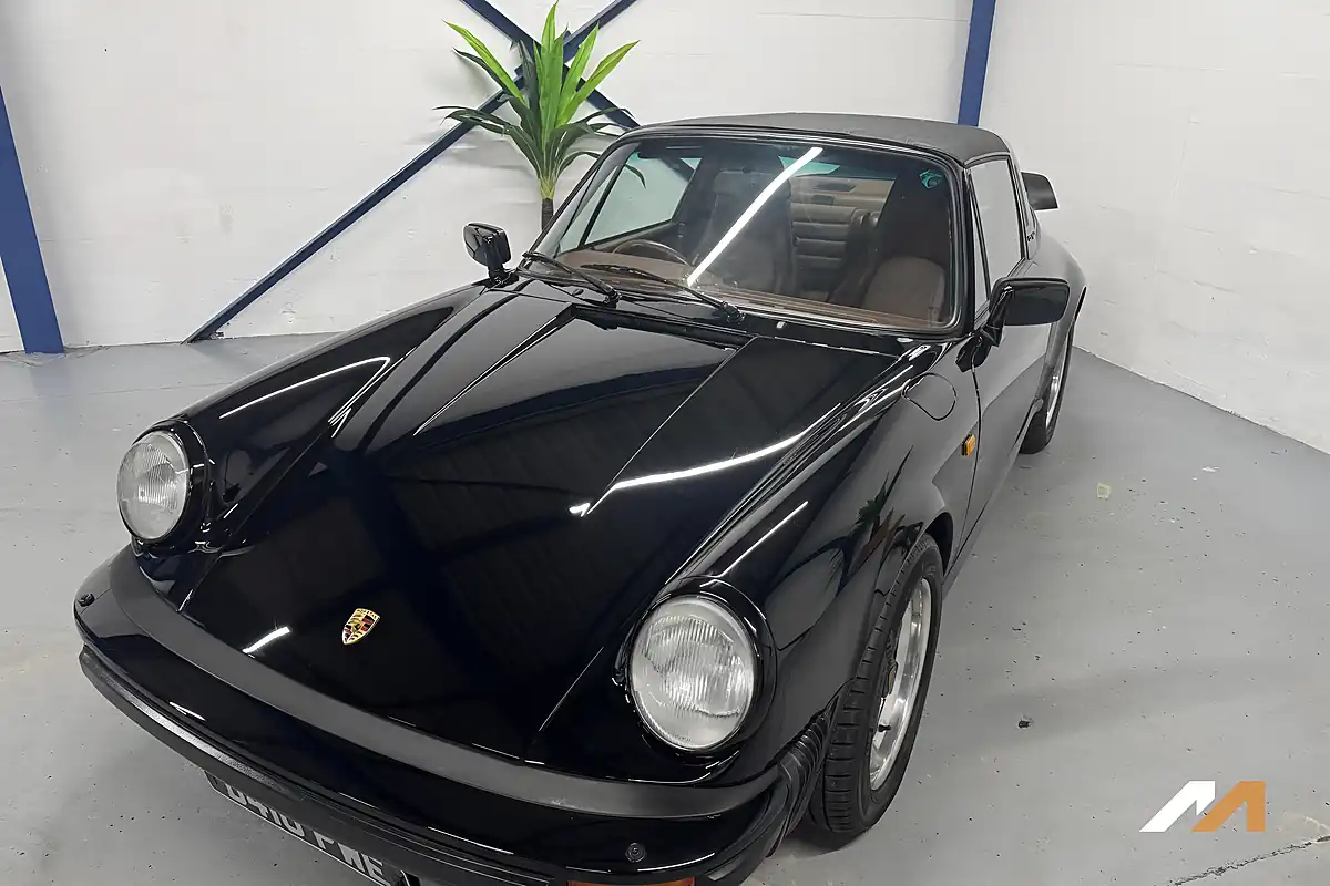 Used 1987 Porsche 911 Carrera Targa Black - Interior and Exterior details 7