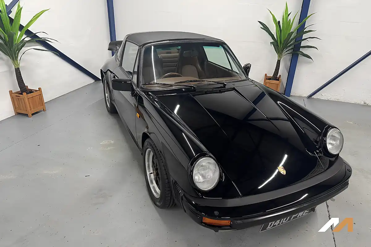 Used 1987 Porsche 911 Carrera Targa Black - Interior and Exterior details 8