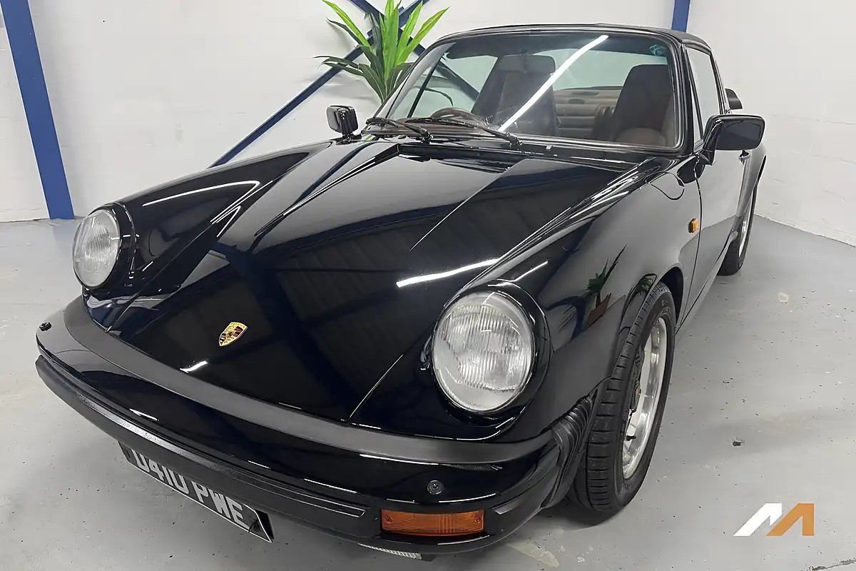 Used 1987 Porsche 911 Carrera Targa Black - Interior and Exterior details 9